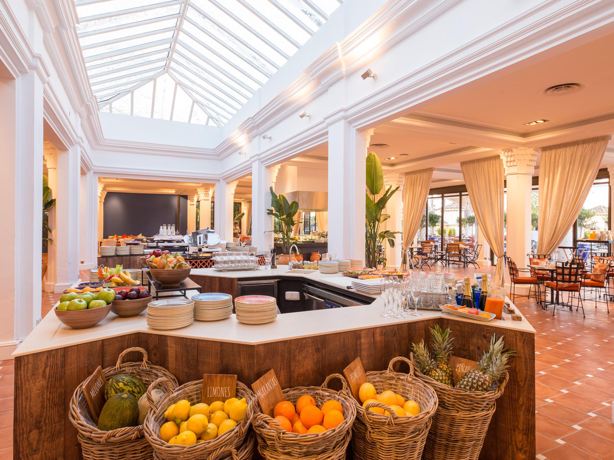 Deluxe Villas Don Carlos Resort มาร์เบยา ภายนอก รูปภาพ